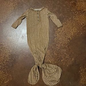 Lou Lou and Company Knotted gown camel and white dash 3-6 months
